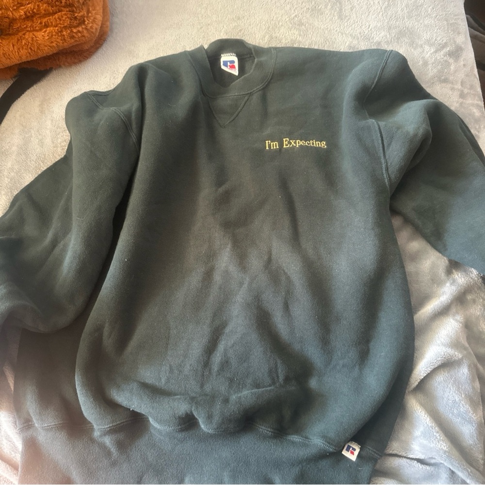 Vintage I’m expecting Baby sweatshirt Woman’s size Large